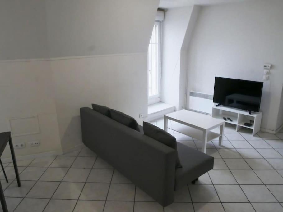 Drancy : 4 Pieces En Centre Ville + Parking Екстер'єр фото
