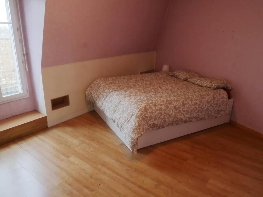Drancy : 4 Pieces En Centre Ville + Parking Екстер'єр фото
